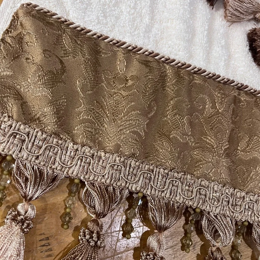 Vtg Victorian Ornate Damask Hand Towel and Tea Towel Bronze Gold Tassel Beaded
